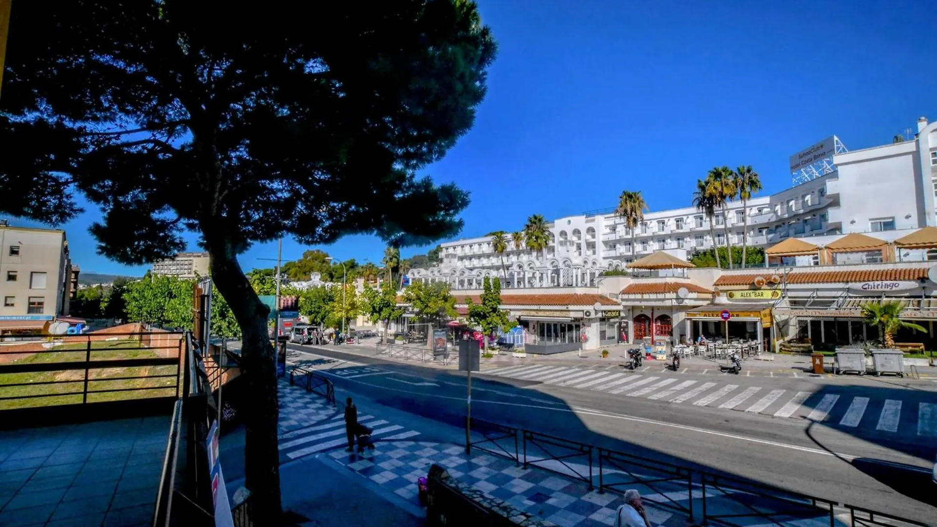 Equipped Centric Apartment With Large Terrace Lloret de Mar 0*,  Hiszpania