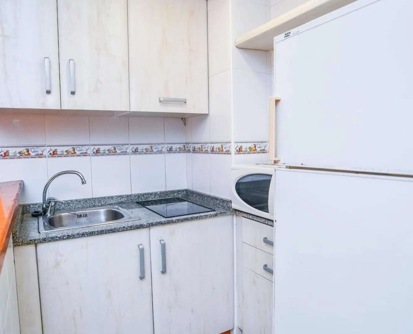 Equipped Centric Apartment With Large Terrace Lloret de Mar