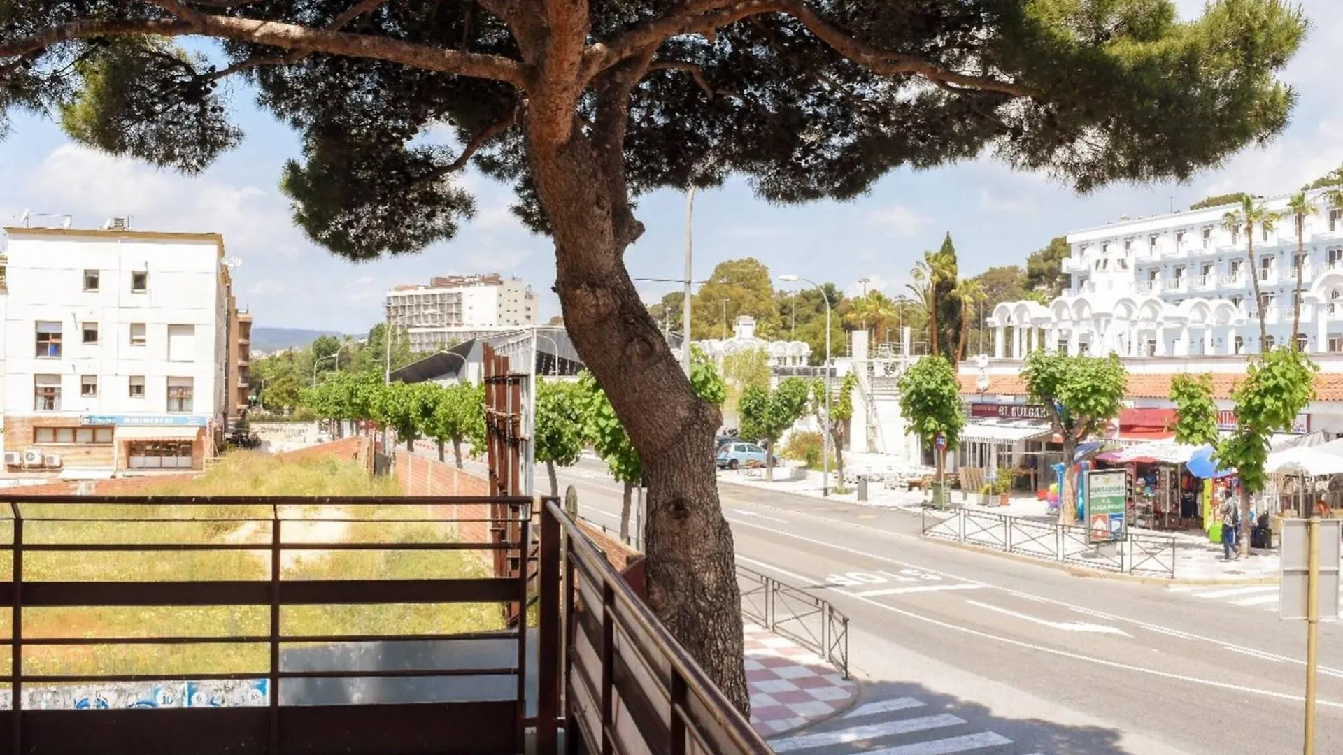 Equipped Centric Apartment With Large Terrace Lloret de Mar