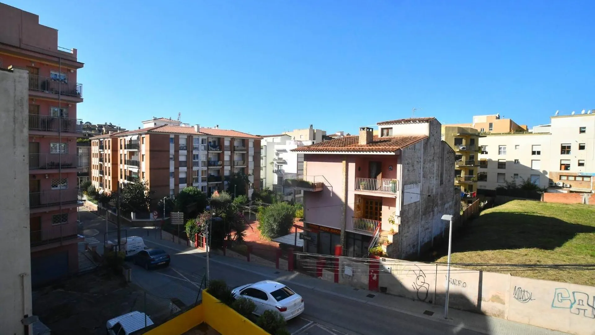 Equipped Centric Apartment With Large Terrace Lloret de Mar Spain
